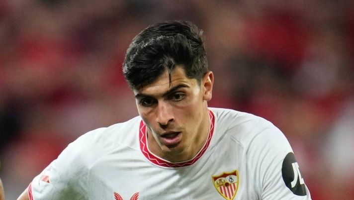 Calciomercato Milan, occhio a Juanlu se parte Álex Jiménez