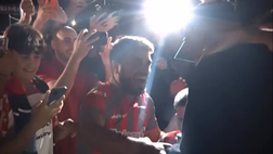 I tifosi della Cremonese pazzi per Jamie Vardy: che accoglienza in città!