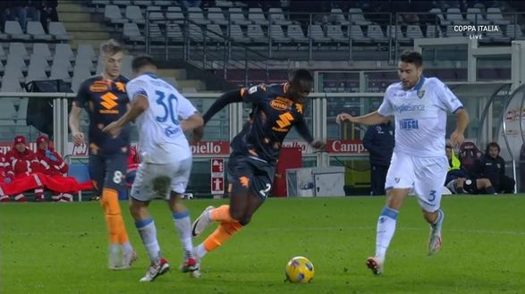 La moviola di Torino-Frosinone 1-2: Fourneau e Abbattista condannano i granata- immagine 3