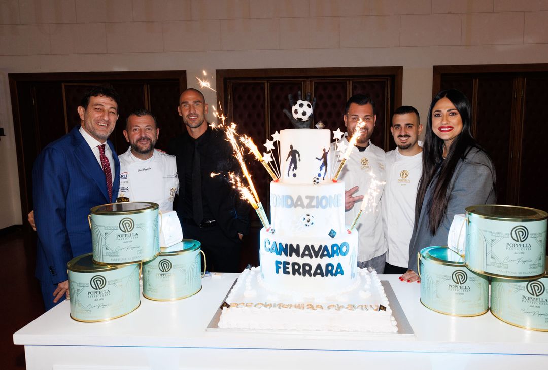 GALLERY Christmas Charity 2024, trionfo per Cannavaro-Ferrara: le foto della serata - immagine 3