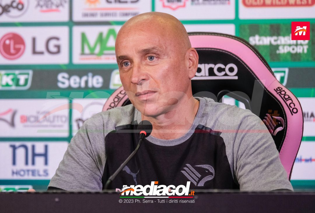 FOTO PALERMO, verso il Catanzaro: mister Corini in conferenza stampa (GALLERY) - immagine 4