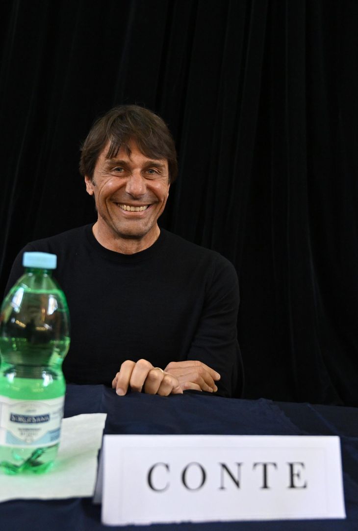 Conte in visita ai detenuti del carcere di Poggioreale – GALLERY - immagine 3