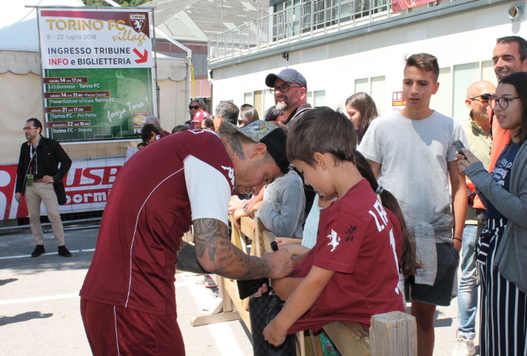 Fotogallery – Torino a Bormio: l’allenamento e l’abbraccio ai tifosi - immagine 5