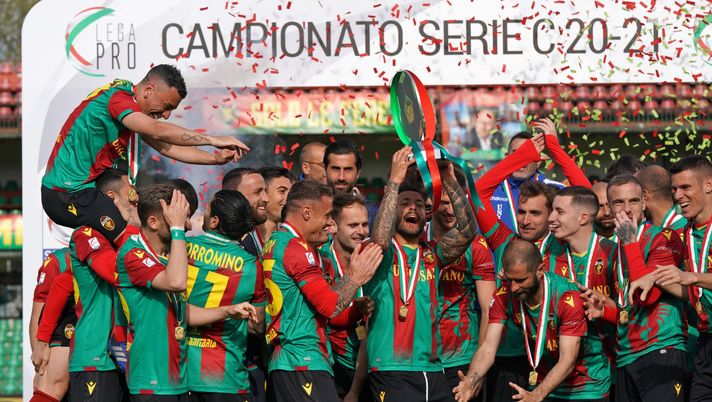 Calciomercato Ternana, fatta per Sgarbi: arriva in prestito dal Cosenza Ternana