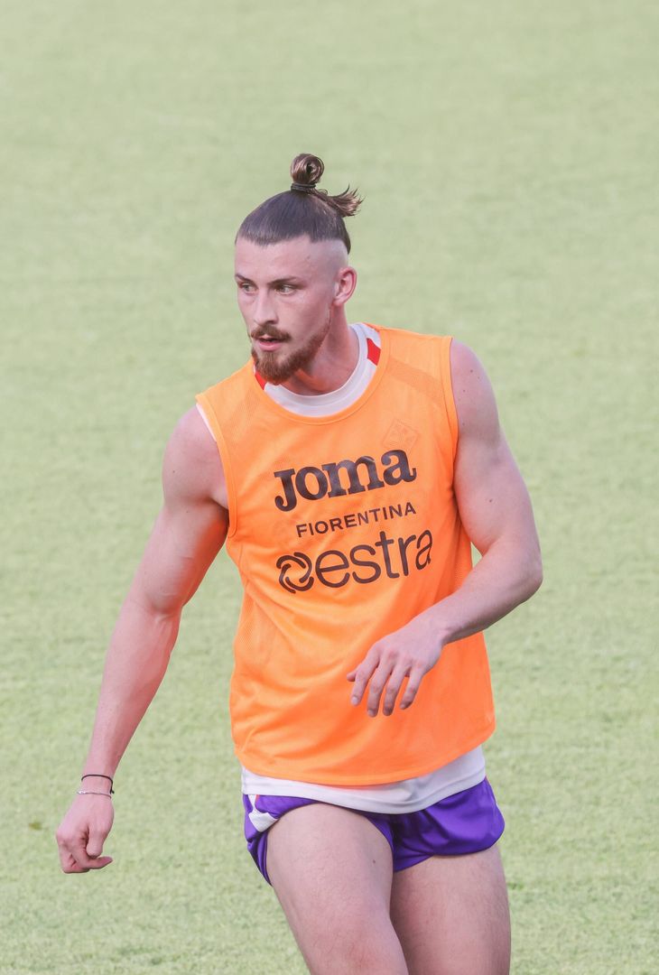 GERMOGLI PH: 13 LUGLIO 2026 BAGNO A RIPOLI VIOLA PARK PRIMO ALLENAMENTO DELLA FIORENTINA CON L' ALLENATORE GROSSO Dragusin