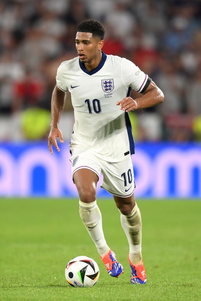 Inghilterra, Bellingham sbotta: “Ehi, fate un c**** di passaggio”- immagine 2