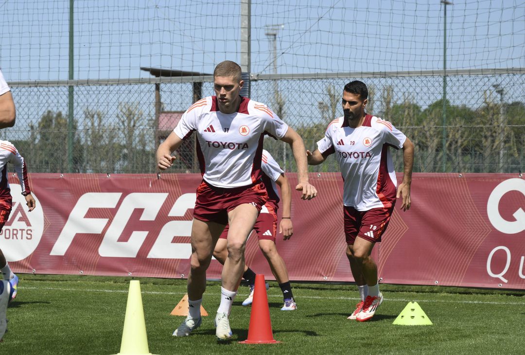 Trigoria, l’allenamento in vista di Inter-Roma – FOTO GALLERY - immagine 19