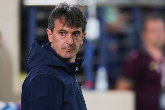 Granada, Pacheta: “Esonerato dal Cartagena per una seduta del presidente da una chiromante”- immagine 2