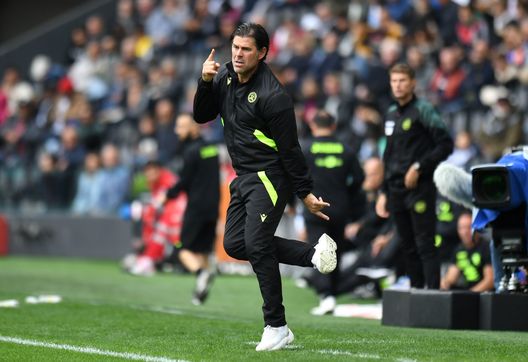 UDINE, ITALY - OCTOBER 23: Andrea Sottil, Head Coach of Udinese Calcio reacts during the Serie A match between Udinese Calcio and Torino FC at Dacia Arena on October 23, 2022 in Udine, Italy. (Photo by Alessandro Sabattini/Getty Images)