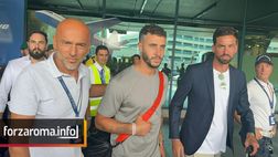 VIDEO – Roma, Hermoso è arrivato a Fiumicino: lo spagnolo è il rinforzo in difesa