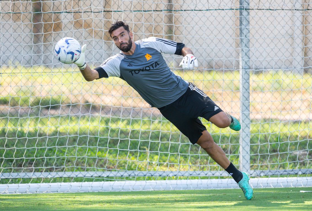 Roma, l’allenamento a tre giorni dall’esordio con la Salernitana – FOTO GALLERY - immagine 9