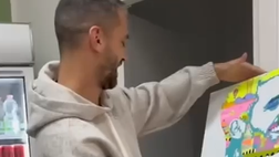 Spinazzola, un’artista sorprende l’esterno con un’opera unica dipinta a mano