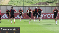 VIDEO – La rifinitura della Roma prima della sfida al Milan: c’è anche Azmoun