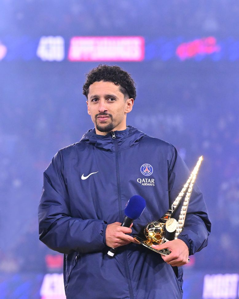PSG, Marquinhos storico: premiato al Parco dei Principi per sue 436 presenze- immagine 4