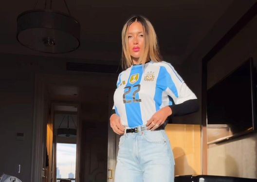 La moglie di Lautaro parla della chat segreta con le wags argentine: “Che follia! Ci sono…” La moglie di Lautaro parla della chat segreta con le wags argentine: “Che follia! Ci sono…” - immagine 1