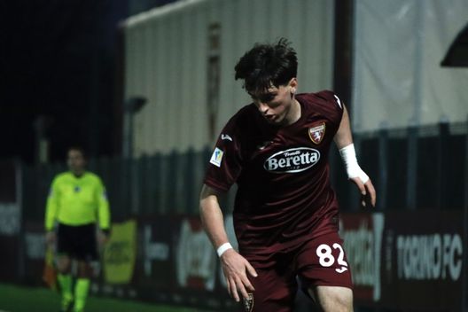 ORBASSANO, ITALY - FEBRUARY 14: Alessio Cacciamani of Torino Primavera in action during the Primavera 1 match between Torino U20 and Genoa U20 at Valentino Mazzola stadium on February 14, 2025 in Orbassano, Italy. Photo: Alberto Girardi