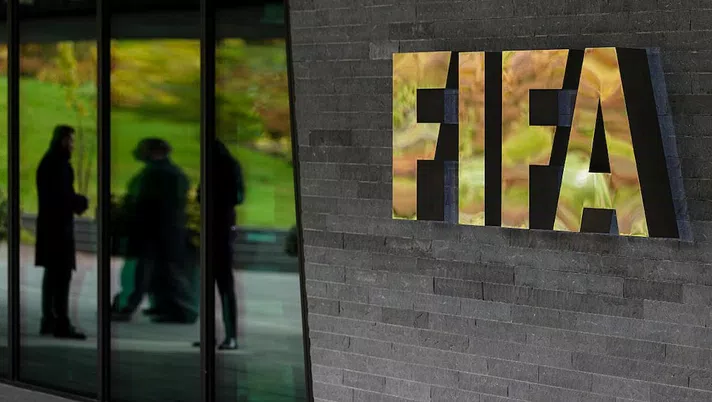 “Regole Fifa contrarie alla libera circolazione”. Come il caso Diarra può cambiare il calcio - immagine 1