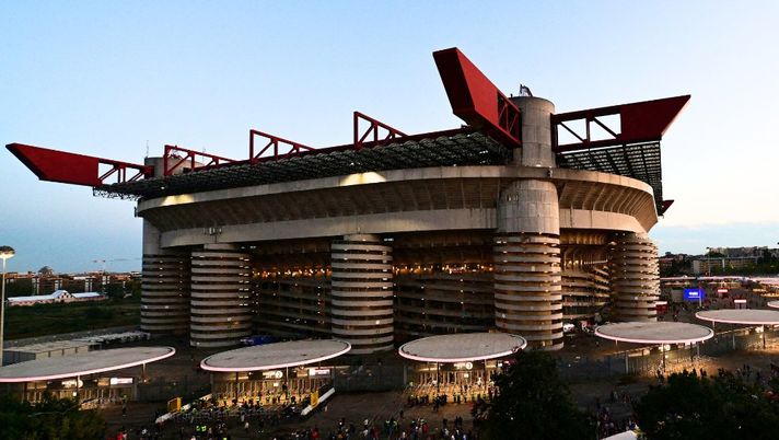 milan-san-siro-classifica-spettatori-media-serie-a-inter-roma-napoli-juve