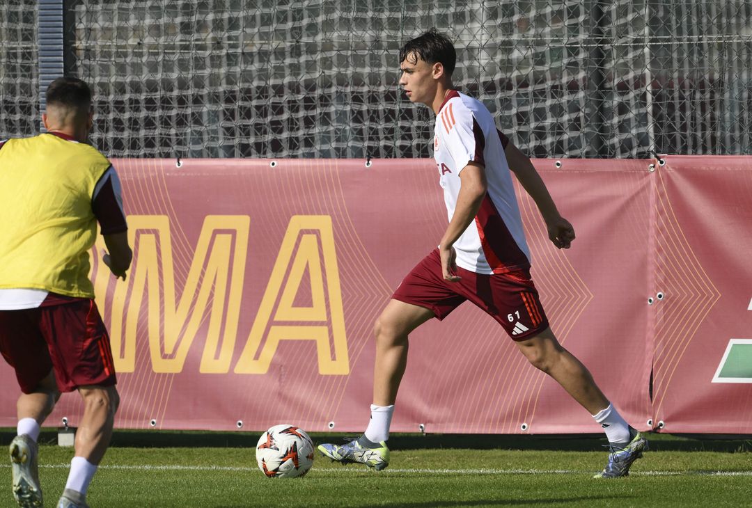 Roma, l’allenamento a Trigoria a tre giorni dall’Europa League – FOTO GALLERY - immagine 22