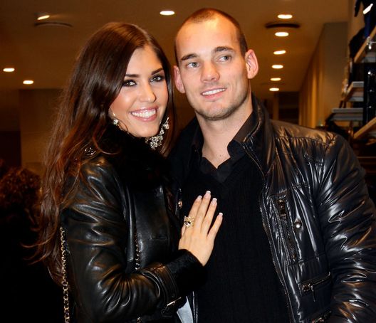 Getty Images Yolanthe Cabau dopo il divorzio da Sneijder: “Periodo difficile. Mi sono resa conto…” - immagine 1
