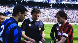 Le tre dita di Franco Baresi a Berti: quando il derby era sfottò