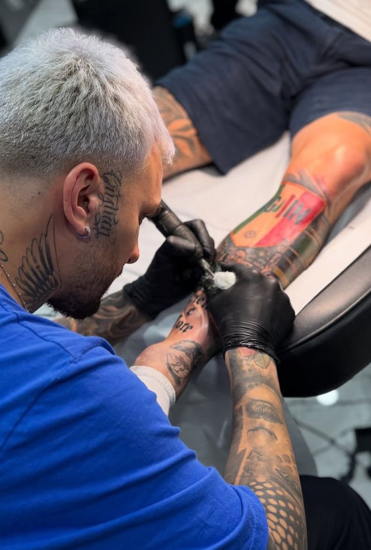 Politano si incide sulla pelle lo scudetto: il bellissimo tatuaggio – LA FOTOGALLERY- immagine 1