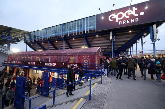 Praga blindata, Polizia anti-sommossa in allerta: il derby, il concertone e i Mondiali di hockey- immagine 2