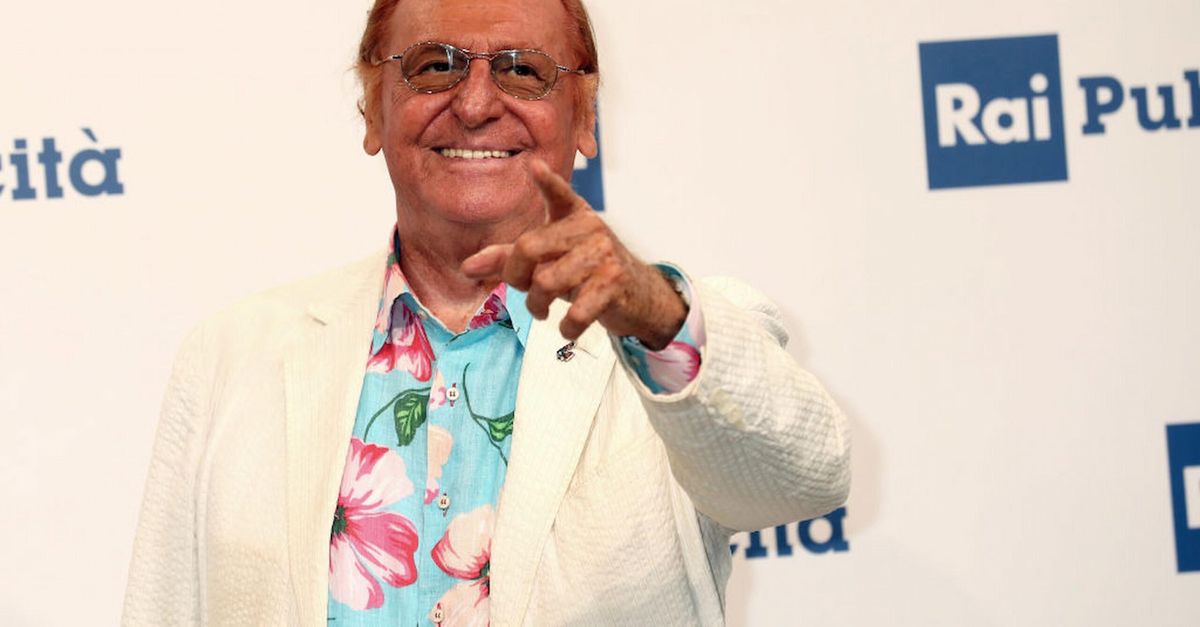 Renzo Arbore torna in tv, dal 9 arriva su Rai 2 “Come ridevamo”: i dettagli