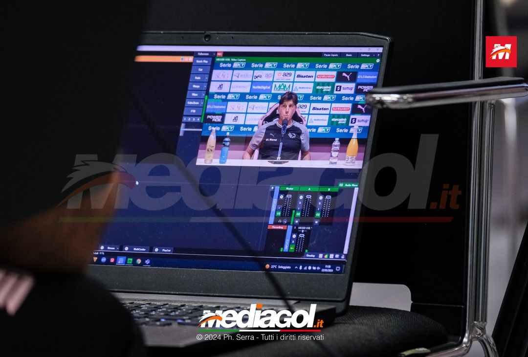 FOTO PALERMO, verso il Venezia: Michele Mignani in conferenza stampa (GALLERY) - immagine 16