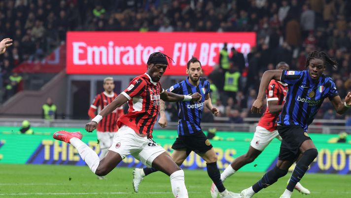 Coppa Italia, Milan-Inter 1-1: Abraham si gira, l’ex Calha risponde, a San Siro regna l’equilibrio  Coppa Italia, Milan-Inter 1-1: Abraham si gira, l’ex Calha risponde, a San Siro regna l’equilibrio - immagine 1