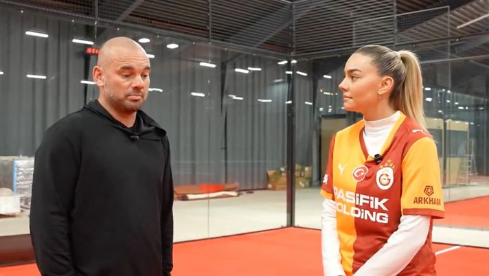 Sneijder: “Chi scelgo tra Galatasaray, Ajax e Inter? Il Gala. Scherzo, dico…” - immagine 1