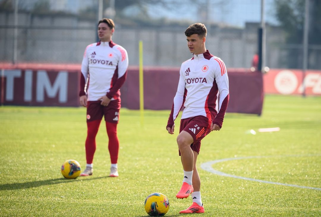 Trigoria, ultimo allenamento del 2024: ancora out Cristante – FOTO GALLERY - immagine 44