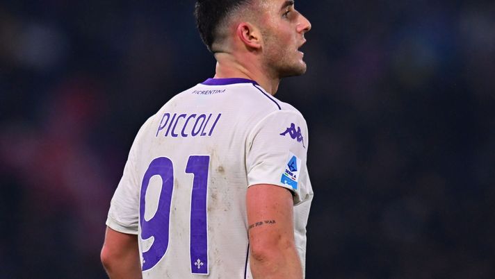 BOLOGNA, ITALY - JANUARY 18: Roberto Piccoli of ACF Fiorentina during the Serie A match between Bologna FC 1909 and ACF Fiorentina at Renato Dall'Ara Stadium on January 18, 2026 in Bologna, Italy. (Photo by Alessandro Sabattini/Getty Images) Banchelli: “Preferisco Kean infortunato a Piccoli. Fazzini è non pronto” - immagine 1