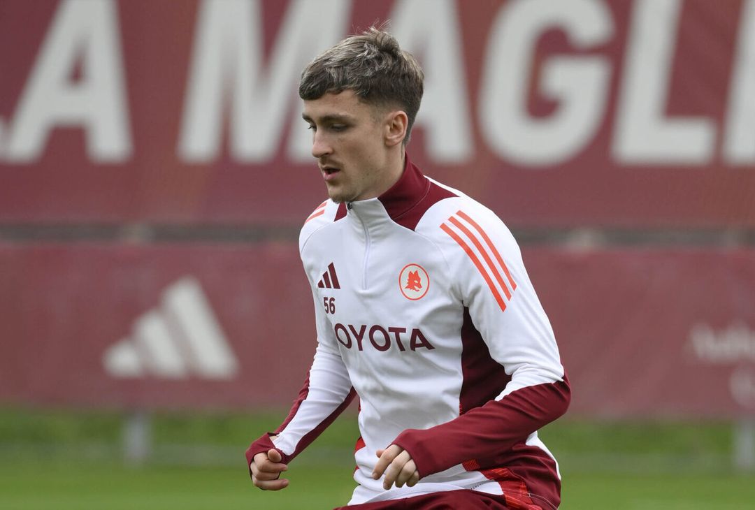 Roma, meno due giorni dal Napoli: Dybala parzialmente in gruppo – FOTO GALLERY - immagine 22