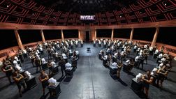 Netflix porta in Italia il format Physical con 100 concorrenti: Canalis, Pellegrini e…