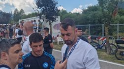 VIDEO Anche per Diego Demme è tempo di autografi e scatti con i tifosi a Carciato