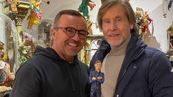 FOTO San Gregorio Armeno, Lele Oriali diventa una statuina presepiale!