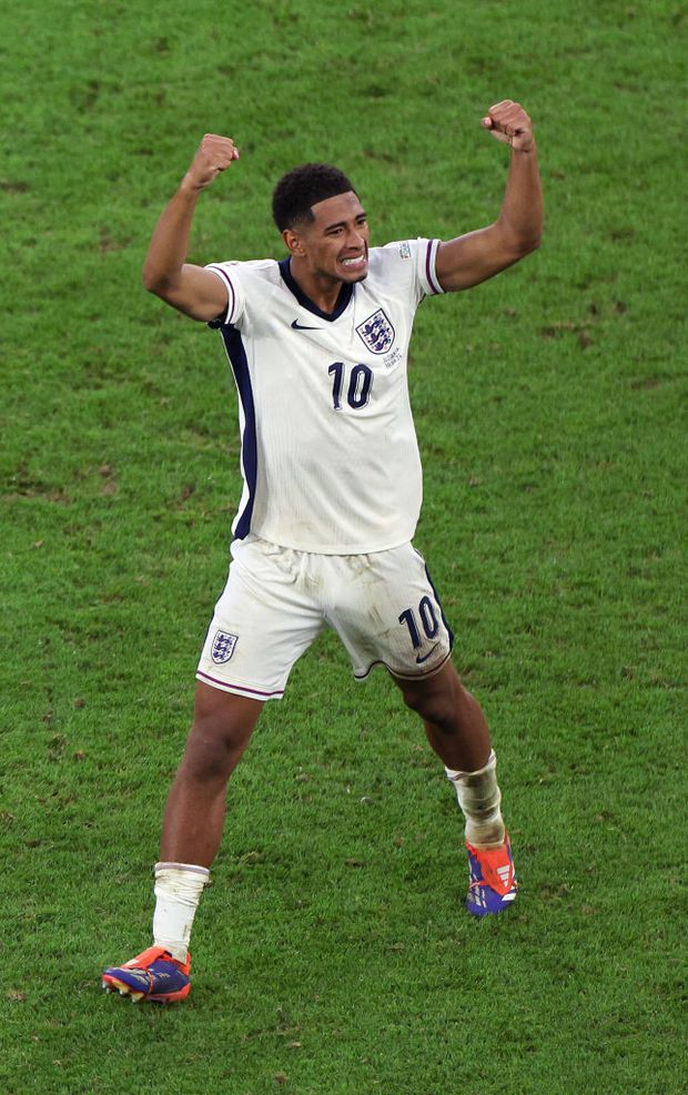 Inghilterra, alcuni tifosi lasciano lo stadio e si perdono il gol di Bellingham- immagine 2