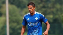 Varane accusa: “Il calcio rischia di esplodere. Ancelotti? Il migliore”