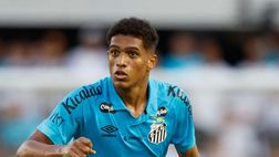 Calciomercato Milan, si allontana Souza: secondo Romano il Tottenham avrebbe chiuso l’accordo col Santos