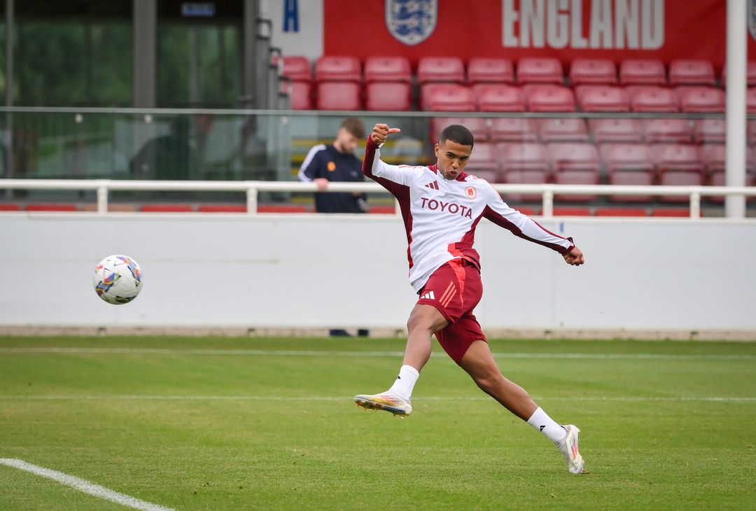 Roma, secondo giorno di allenamento in Inghilterra – FOTO GALLERY - immagine 20