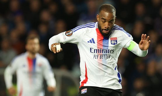 Lacazette, Lione (Photo by Ian MacNicol/Getty Images) Lacazette, Lione