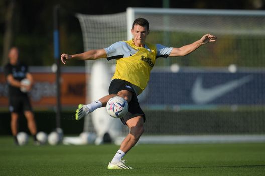 Getty Images Pavard: “All’Inter per vincere trofei, ecco il mio ruolo preferito. Idolo? Ramos”- immagine 3