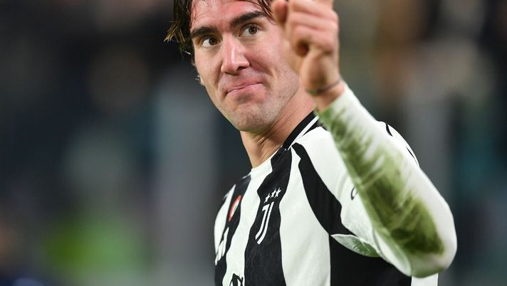 Calciomercato Milan, Allegri vuole Vlahovic! Doppio colpo con Harder?