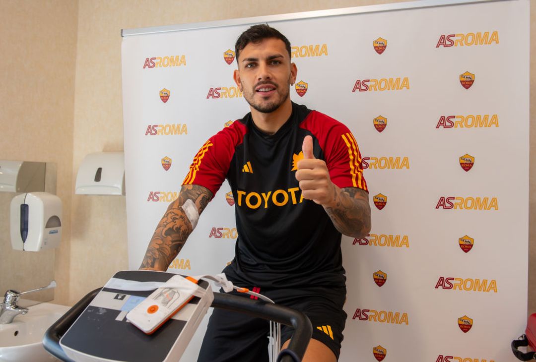 Roma, i primi scatti di Paredes con la maglia giallorossa – FOTO GALLERY - immagine 11