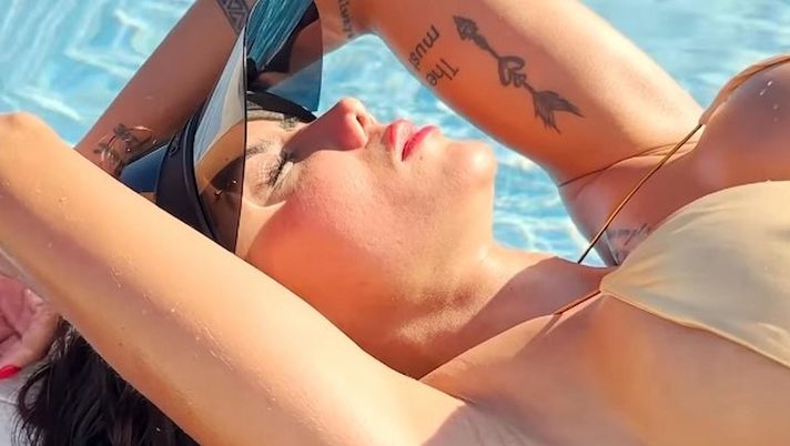 Sonia Isaza da impazzire: lady Vidal sempre più in forma, che curve! - immagine 1