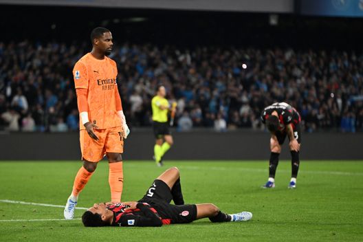 Napoli-Milan 1-0, non si salva nessuno. Anche Allegri nel mirino dei tifosi: le reazioni social- immagine 2