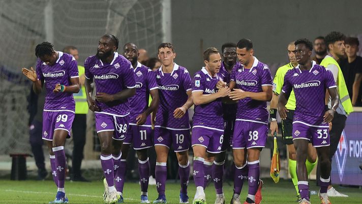 Serie A, finale folle a Cagliari: la Fiorentina vince 2-3 con un rigore al minuto 103 - immagine 1