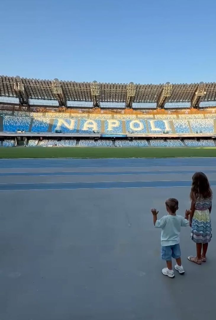 “Vedi Napoli e poi muori”, i primi giorni da azzurro di Noa Lang – LA FOTOGALLERY - immagine 11