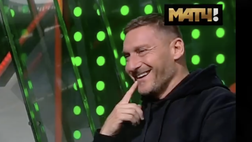 Totti a Mosca, Milevskiy lo attacca: “Non ci credo. Ma non ha guadagnato abbastanza?”